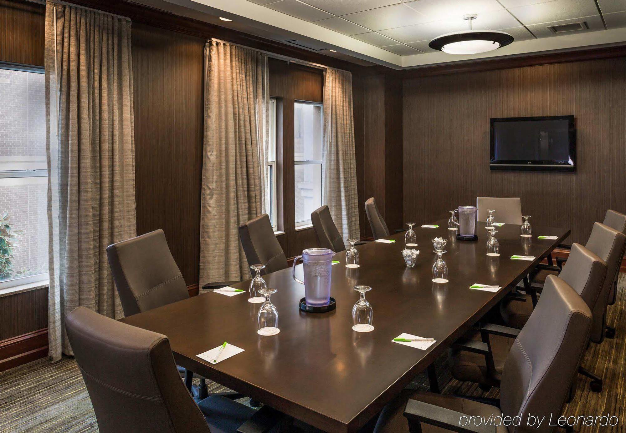 Courtyard By Marriott Norfolk Downtown Hotel Ngoại thất bức ảnh