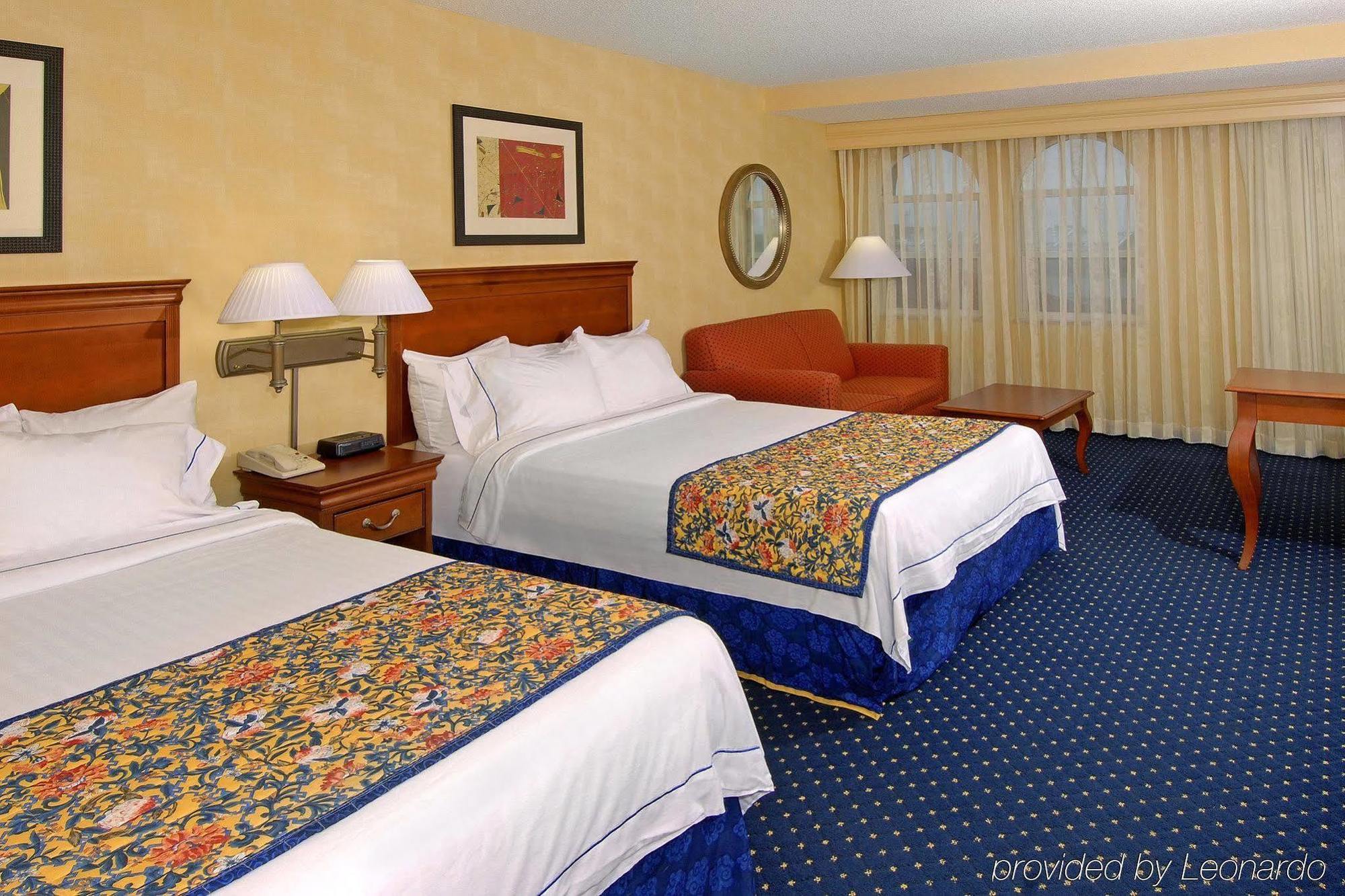 Courtyard By Marriott Norfolk Downtown Hotel Ngoại thất bức ảnh